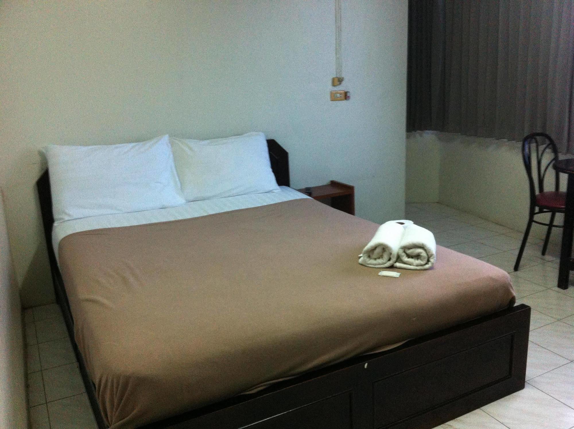 Diamond Mansion & Guesthouse Surat Thani Exterior foto